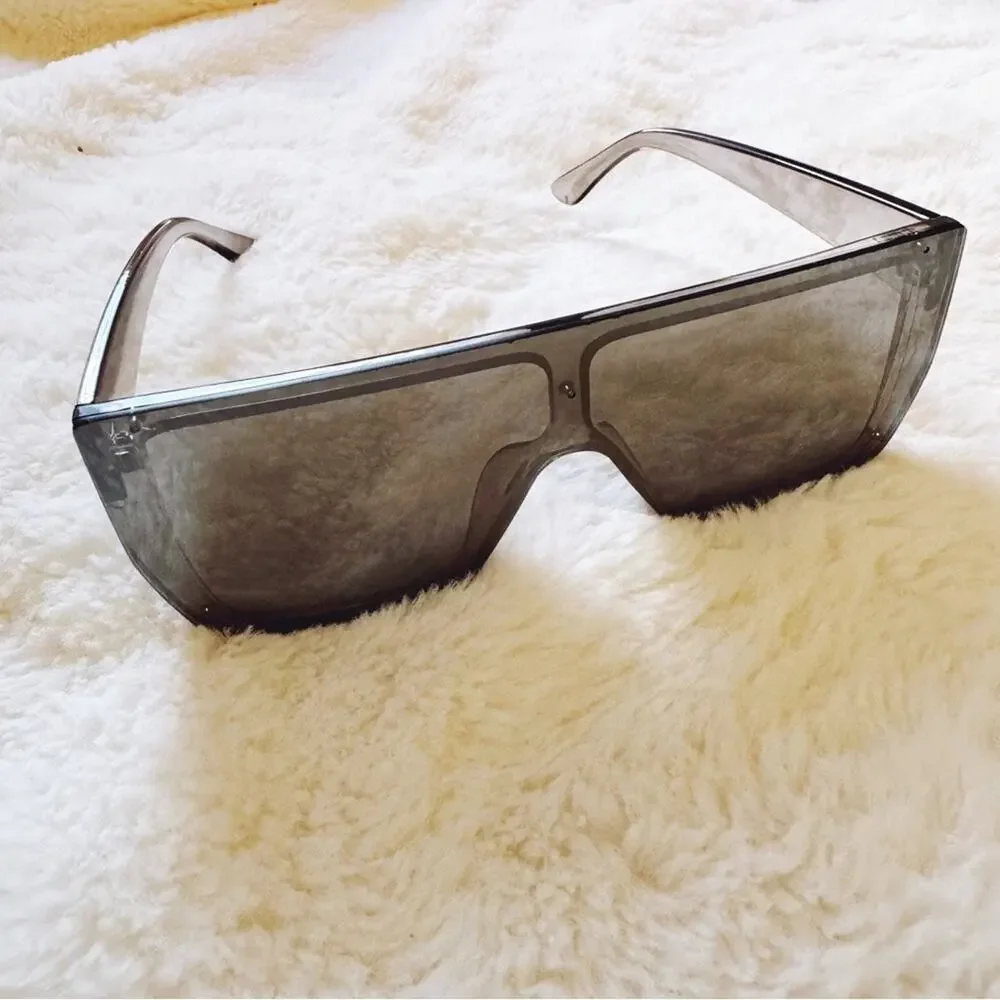 Greta Gray Oversized Statement Sunglasses